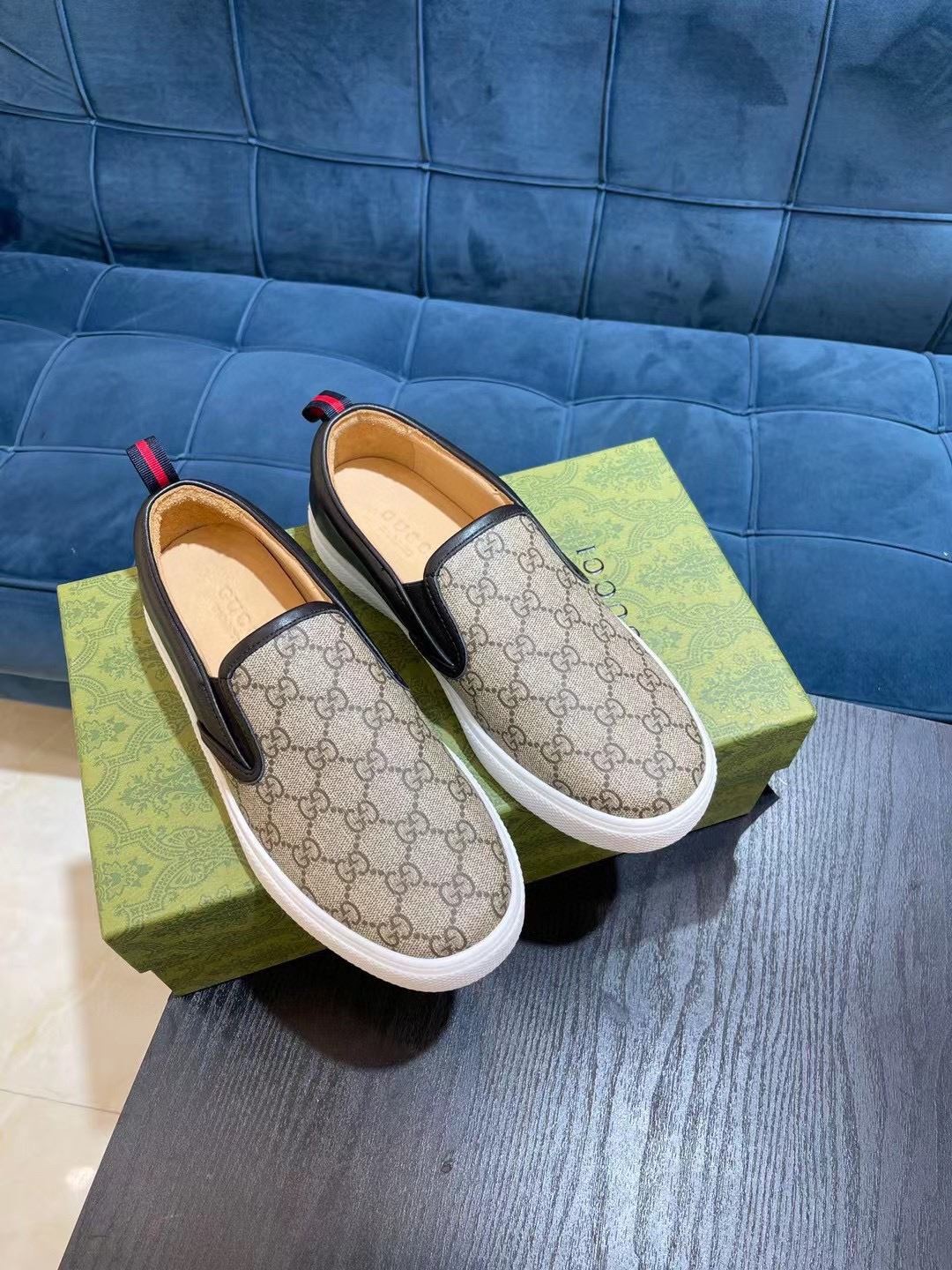 Gucci Low Shoes